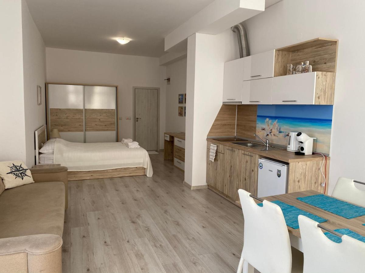 Sea Apartment Maria Balchik Eksteriør billede